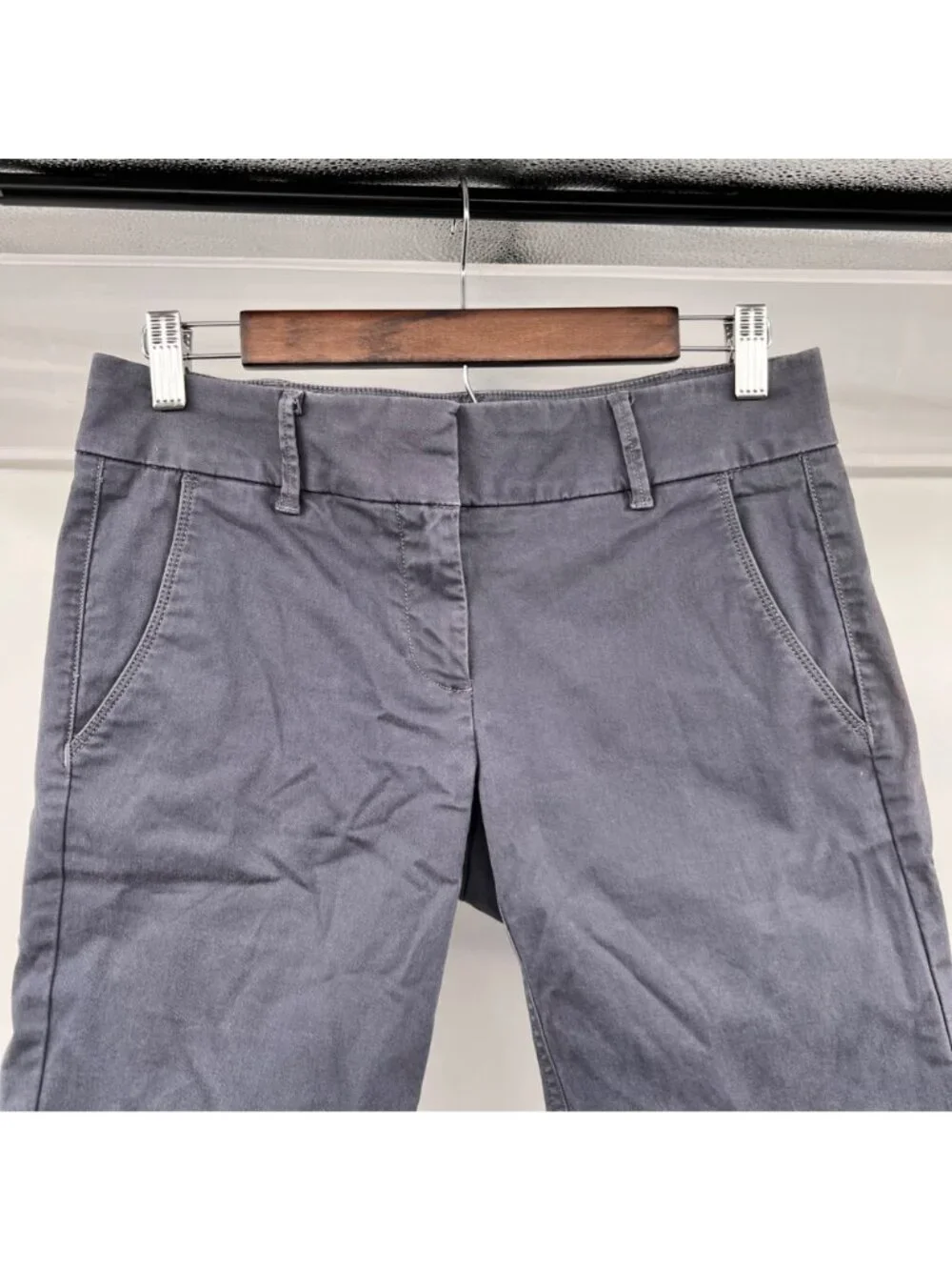 Ann Taylor Loft Womens Khaki Bermuda Shorts Blue Gray Low Rise Size 2